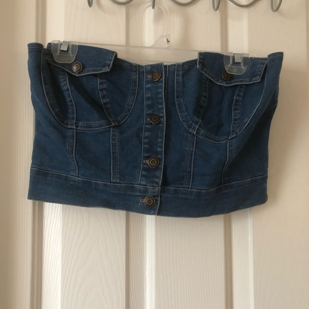 Crop top